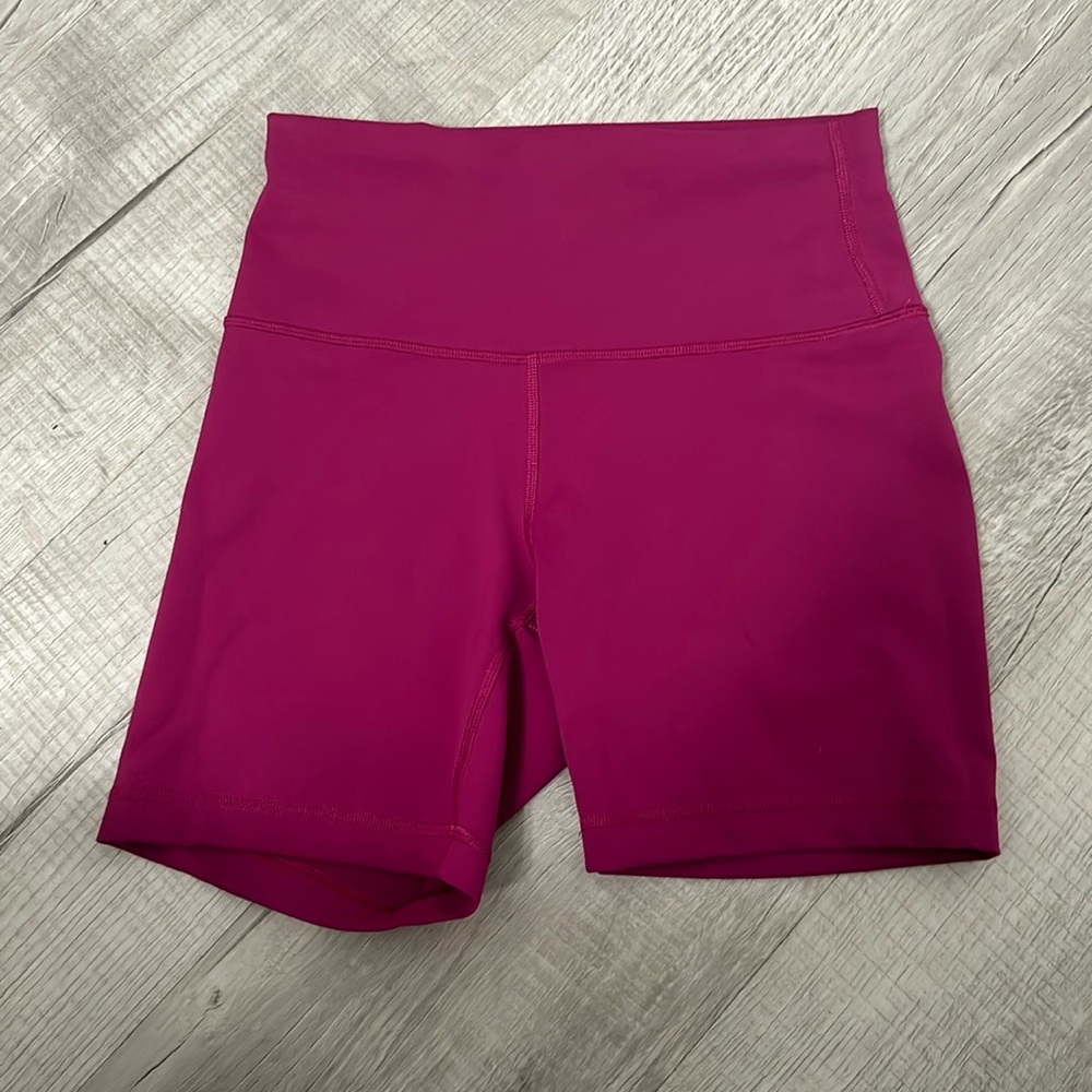 Lululemon wunder train shorts 6”